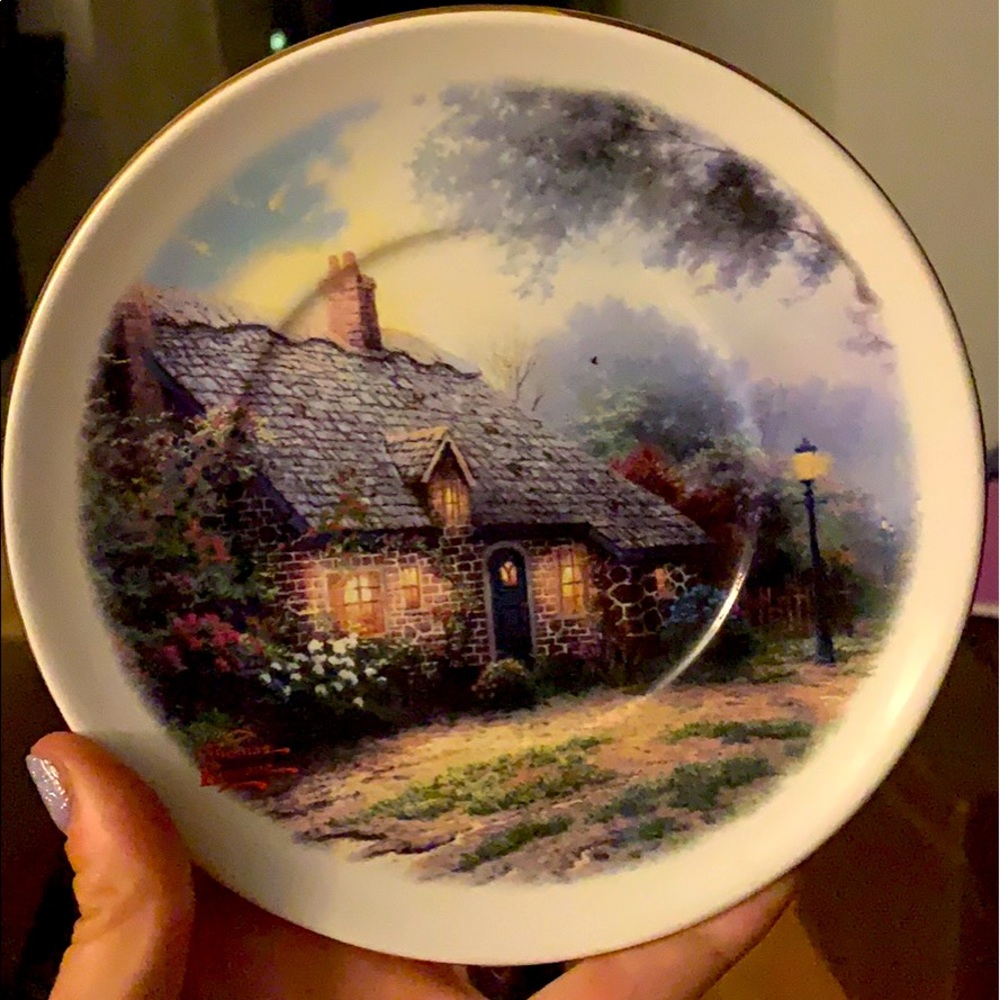 Thomas Kinkade Moonlight Cottage decorative plate